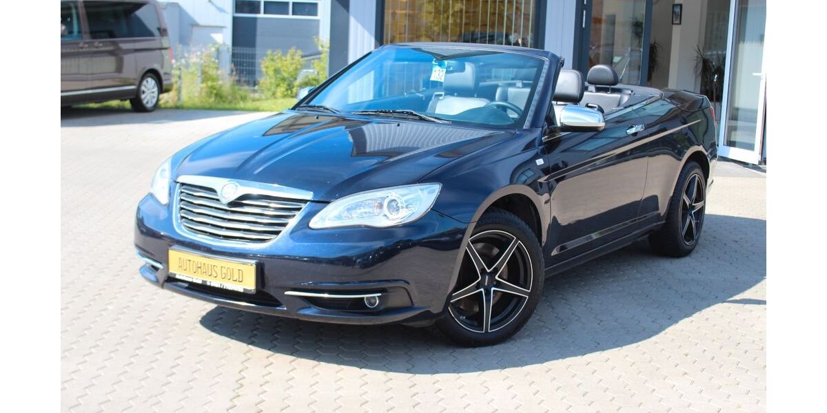 Lancia Flavia 122.999 km 7.500 &euro; Rostock 18107