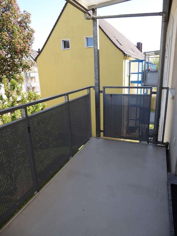 Wohnung zum Mieten in Dessau-Roßlau 488 € 74.95 m²