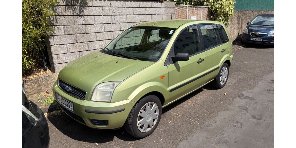 Ford Fusion 125.000 km 900 &euro; Frankfurt 60316