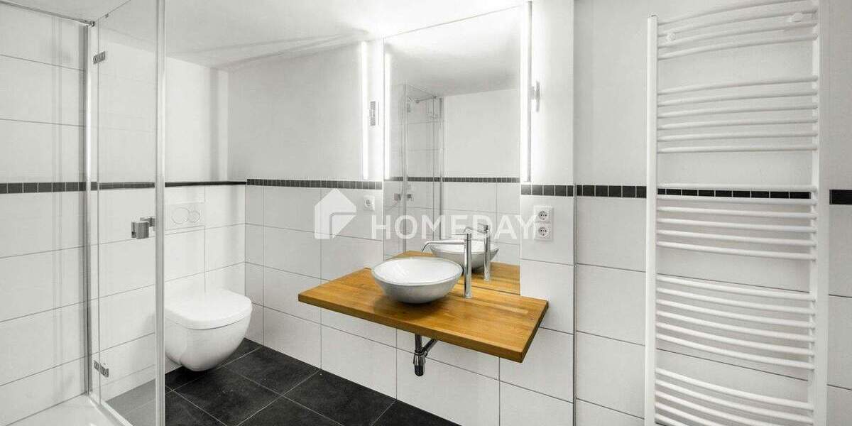 Etagenwohnung Bonn Kessenich - 2 Zimmer, 137 m&sup2;, 449.000&euro; | Angebot:24725498