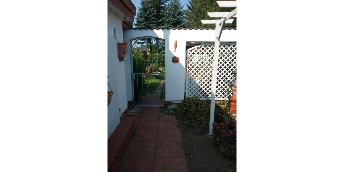 Bungalow auf ca 535 qm eigentumsl. 19205 Schönfeld 3 zimmer