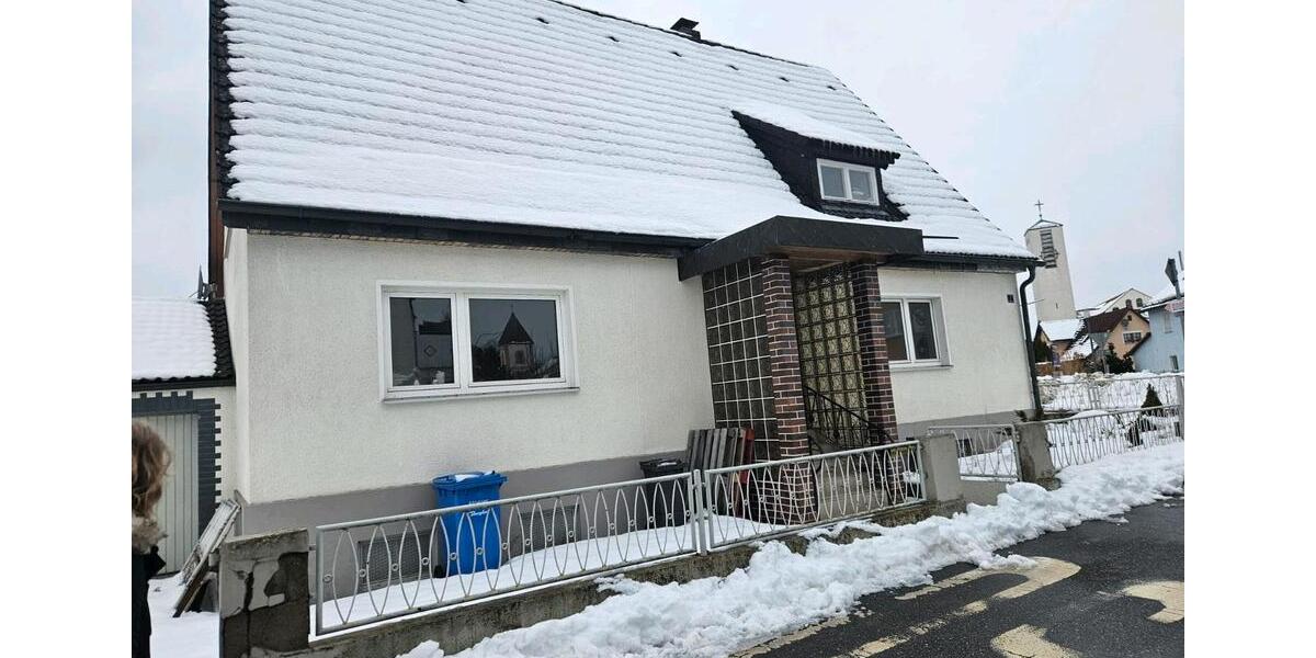 Einfamilienhaus Grafenwöhr - 170.000&euro; | Angebot:25476842