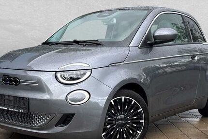 Fiat 500e 8.800 km 24.590 &euro; Regensburg 93059