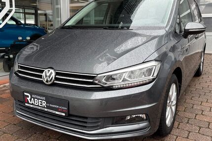 VW Touran 54.823 km 23.990 &euro; Neustadt 67433