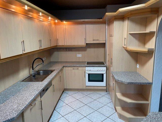 Etagenwohnung Dickenschied - 4 Zimmer, 144 m&sup2;, 890&euro; | Angebot:26680927