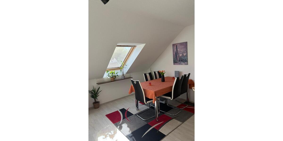 Dachgeschoßwohnung Jarmen - 3 Zimmer, 75 m&sup2;, 450&euro; | Angebot:26407395