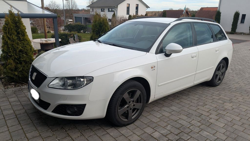 Seat Exeo 129.800 km 3.000 &euro; Wertheim 97877