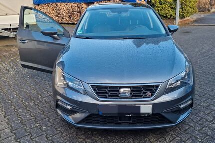 Seat Leon 104.000 km 16.500 &euro; Kreuzwertheim 97892