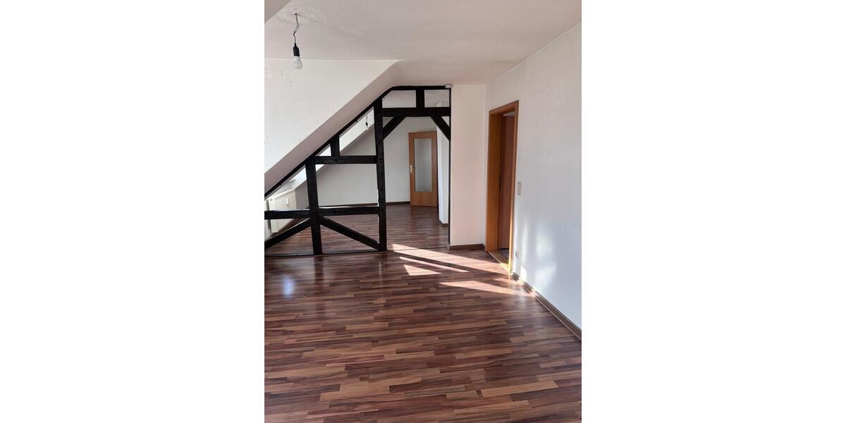 Etagenwohnung Amt Creuzburg - 2 Zimmer, 57 m&sup2;, 290&euro; | Angebot:25368144