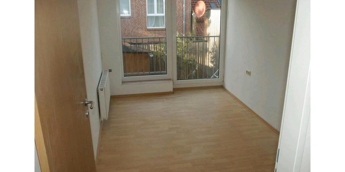 Reihenhaus Leer (Ostfriesland) - 4 Zimmer, 81 m&sup2;, 205.000&euro; | Angebot:26844539
