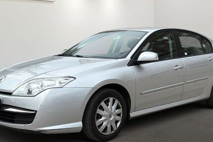 Renault Laguna 144.839 km 2.599 € Berlin 12681