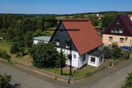 Haus Bad Sachsa / Tettenborn Tettenborn - 8 Zimmer, 154 m&sup2;, 149.900&euro; | Angebot:26798383