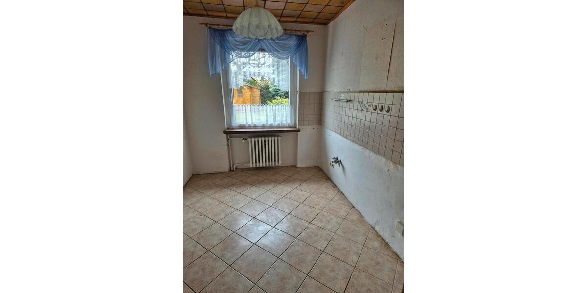 Einfamilienhaus Aschersleben - 4 Zimmer, 100 m&sup2;, 200.000&euro; | Angebot:26764213