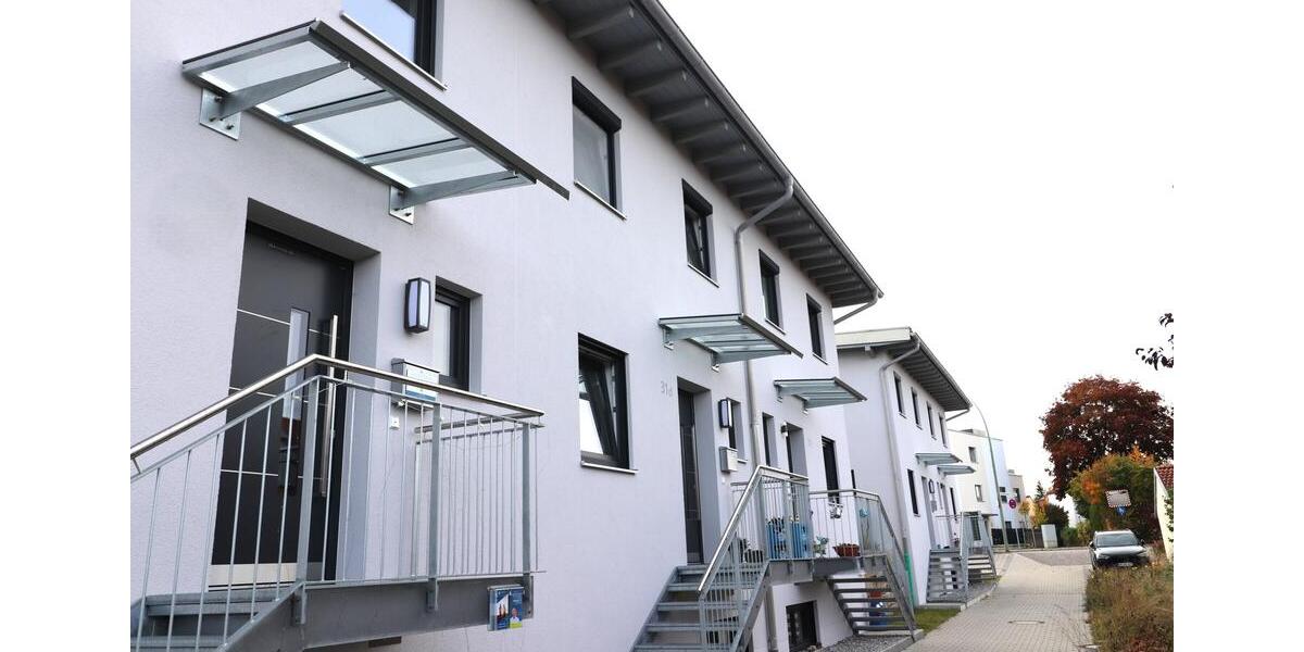 Modernes Reihenmittelhaus mit 5 Zimmern, Terrasse und Garten in Schongau 5 zimmer