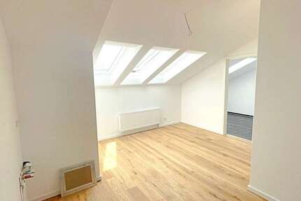 Wohnung zum Kaufen in Burgkirchen an der Alz Gendorf 120.000 € 38.22 m² 2 zimmer