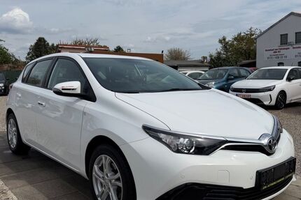 Toyota Auris 55.000 km 10.999 &euro; Hannover 30163