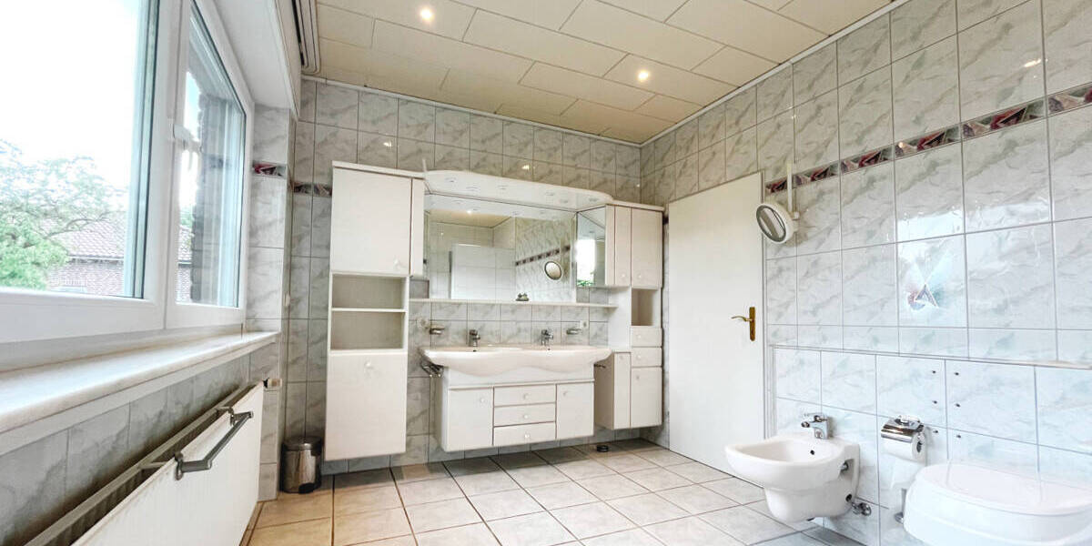 Einfamilienhaus Bad Essen - 8 Zimmer, 278 m&sup2;, 439.000&euro; | Angebot:26205784