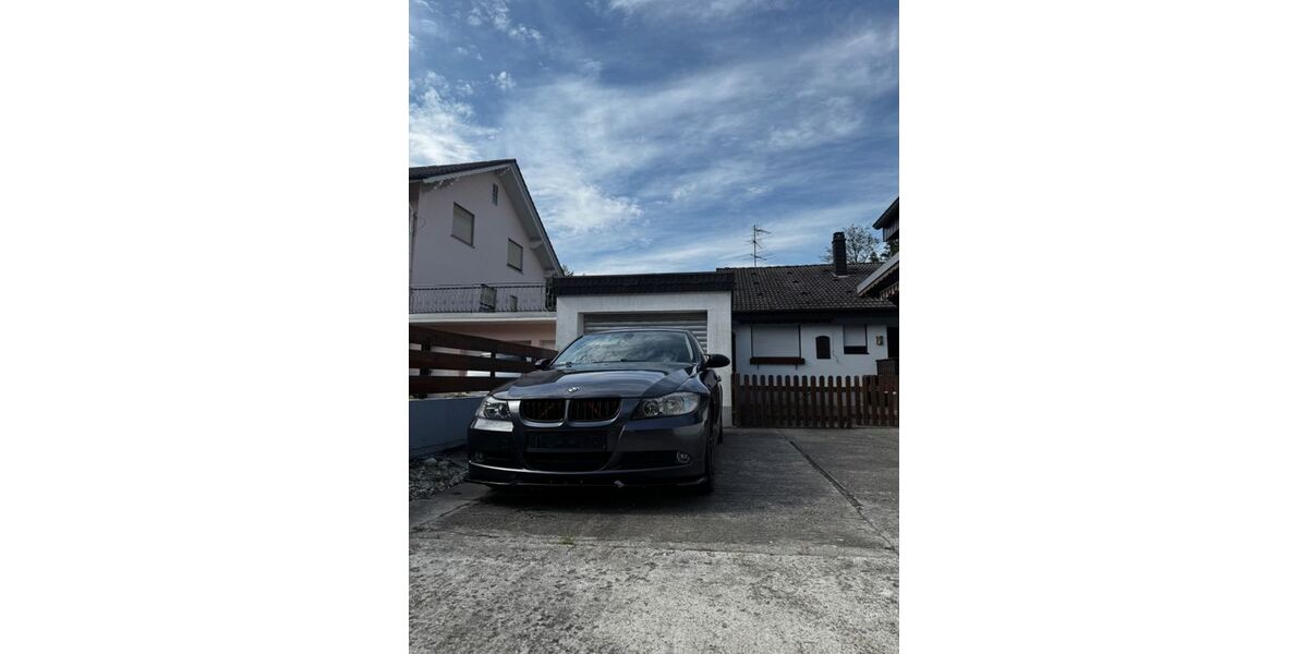 BMW 318 235.016 km 3.000 &euro; Essingen 76879
