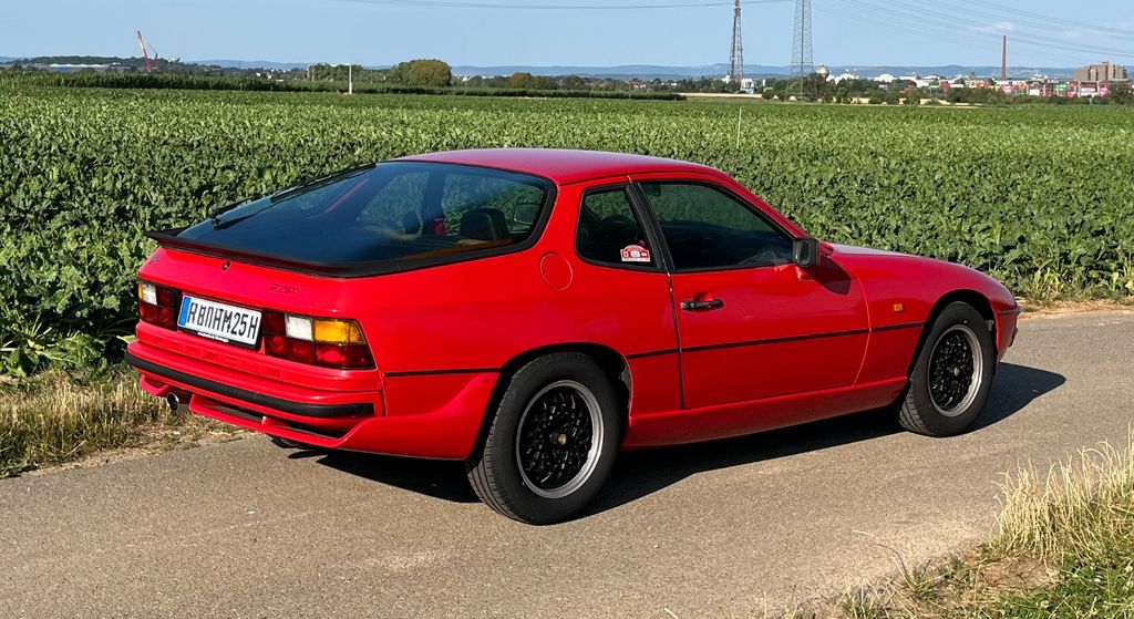 Porsche 924 137.000 km 9.924 &euro; Ludwigsburg 71636
