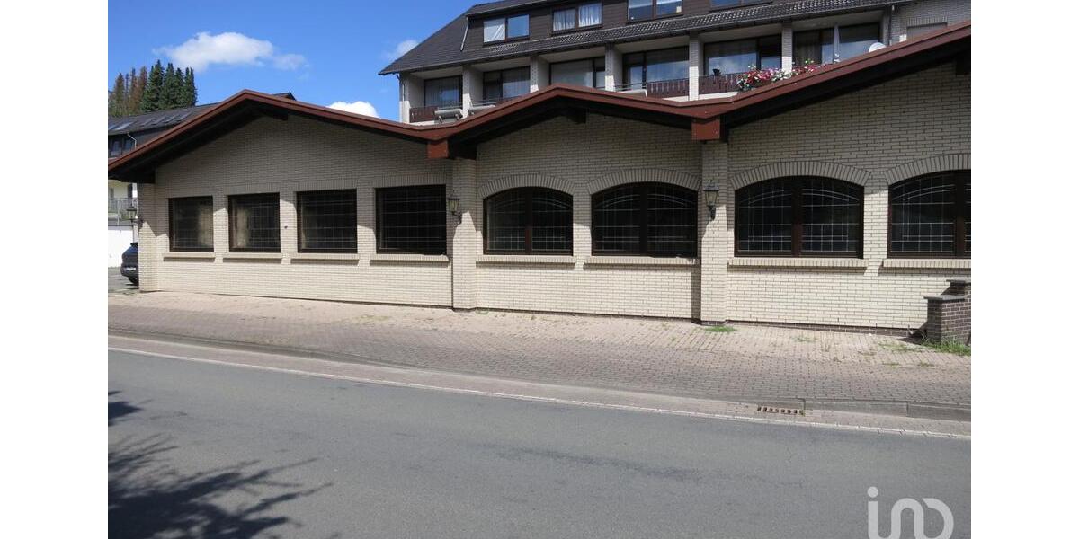 leerstehendes Restaurant mit vielen Möglichkeiten zimmer