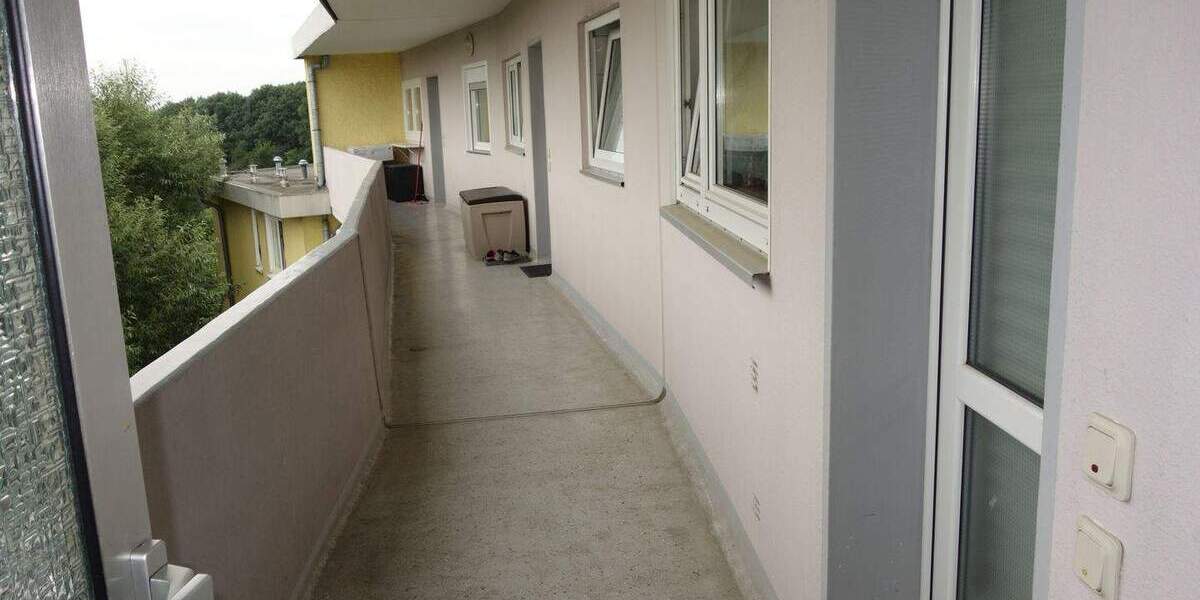 Etagenwohnung Neuss Vogelsang - 2 Zimmer, 50 m&sup2;, 175.000&euro; | Angebot:24820785