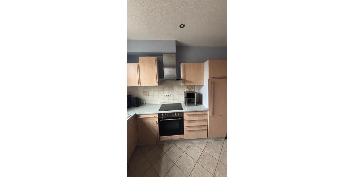 Etagenwohnung Lauchhammer - 3 Zimmer, 110 m&sup2;, 600&euro; | Angebot:26271572