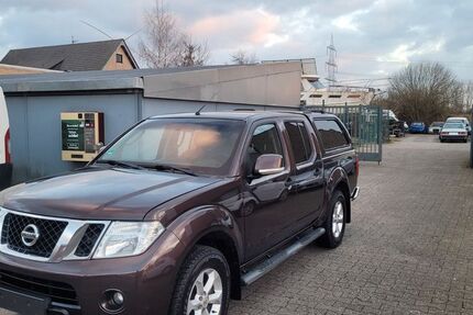 Nissan Navara 220.000 km 7.900 € Münster 48165