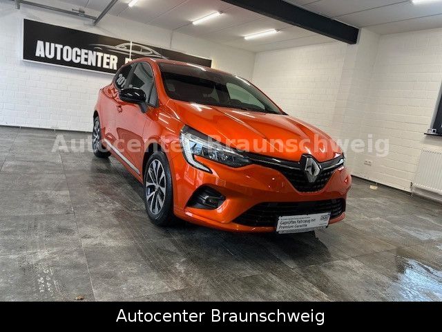 Renault Clio 44.000 km 11.900 &euro; Braunschweig 38112
