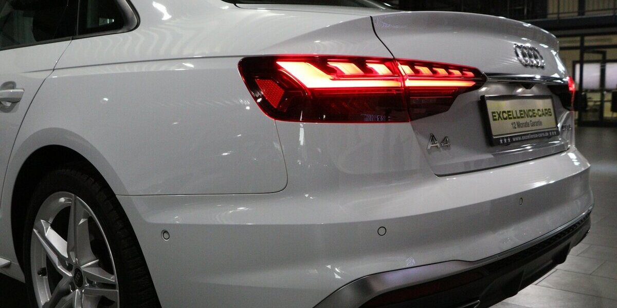 Audi A4 LIMOUSINE 40 TDI S-LINE / MATRIX-LED / 109.000 km 27.994 &euro; Hamm 59077