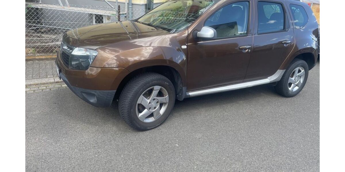 Dacia Duster 124.000 km 6.700 &euro; Hüffelsheim 55595