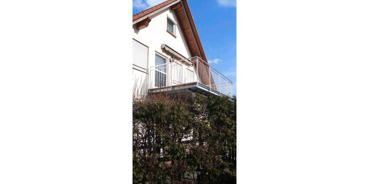 Maisonettenwohnung Dornstadt - 5 Zimmer, 135 m&sup2;, 1.300&euro; | Angebot:25097137