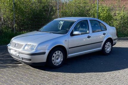 VW Bora 106.500 km 4.000 &euro; Dresden 01069