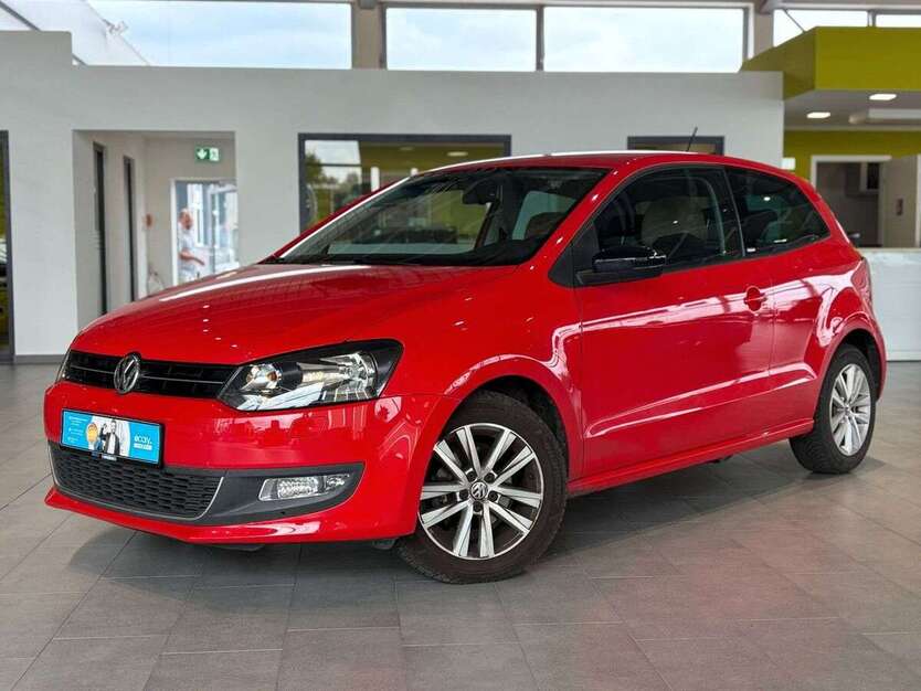 VW Polo 73.798 km 8.995 € HERFORD 32052
