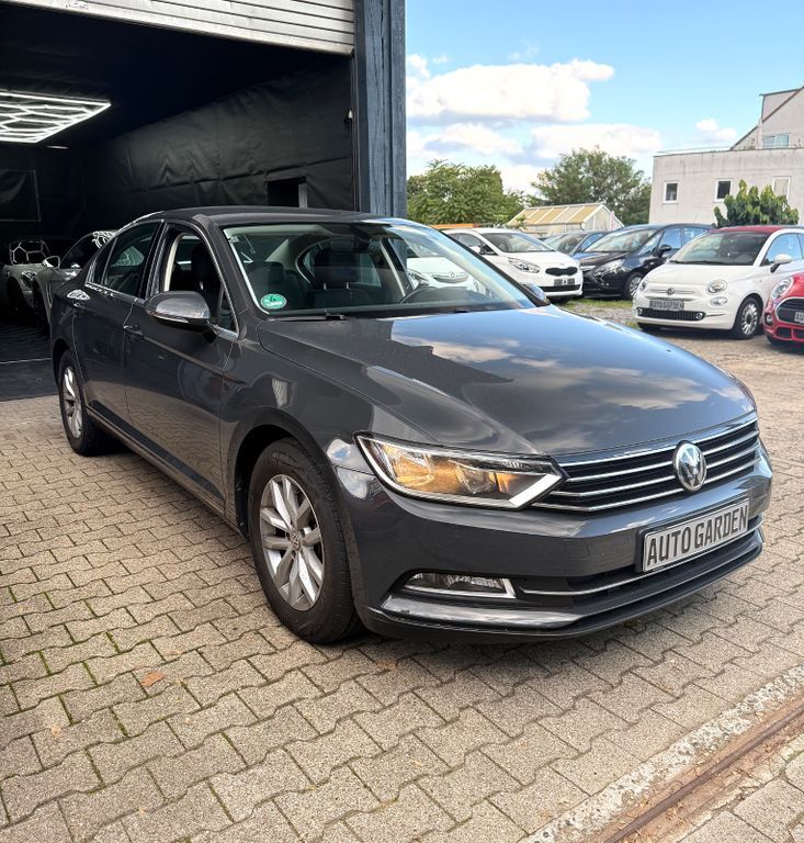 VW Passat 112.000 km 14.500 € Speyer 67346