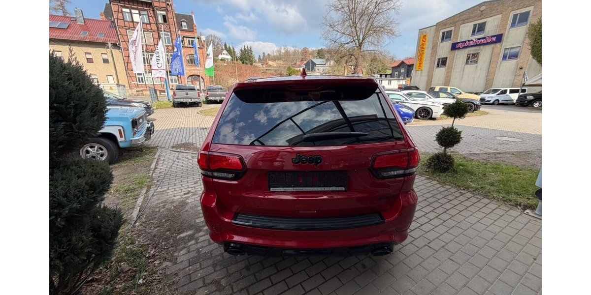 Jeep Grand Cherokee SRT 6,4 HEMI VOLLAUSSTATTUNG GRAIL 86.000 km 28.999 &euro; Rudolstadt 07407