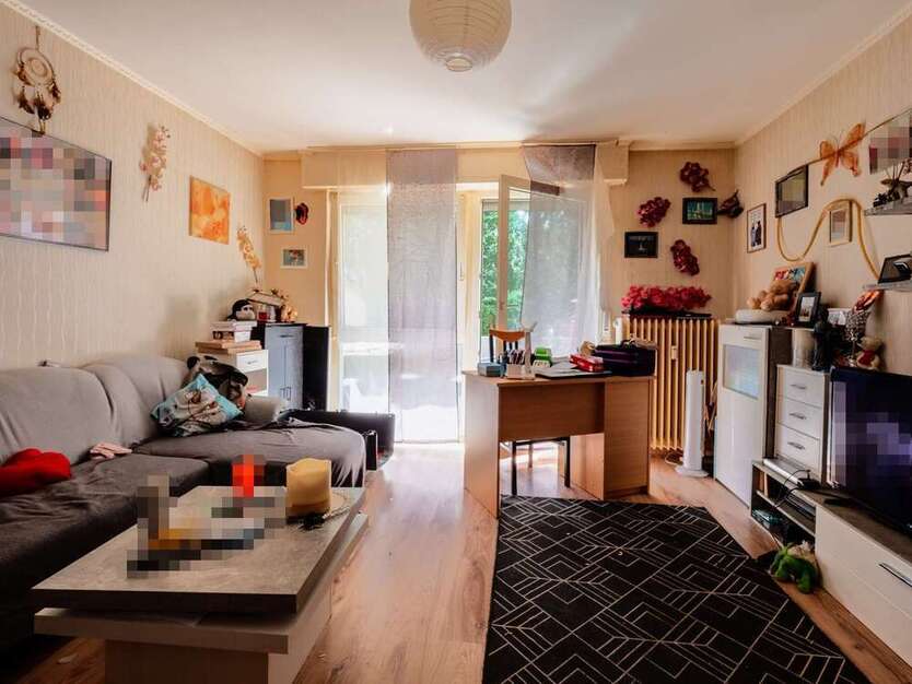 Wohnung zum Kaufen in Kassel 90.000 € 51.04 m²