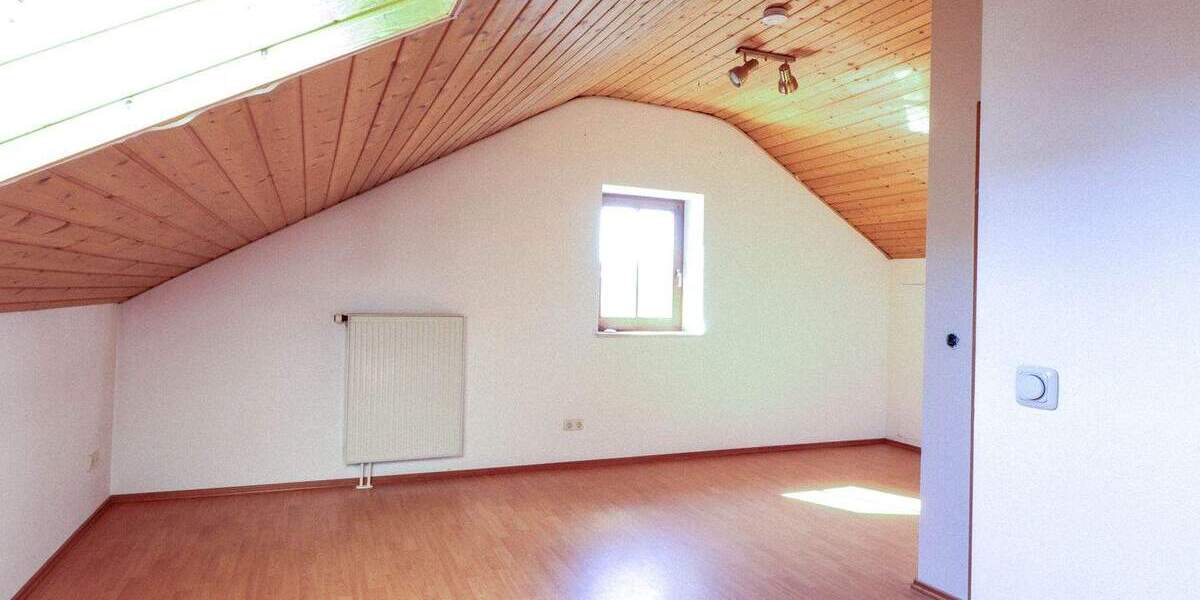 Doppelhaushälfte Ebersberg - 4 Zimmer, 125 m&sup2;, 1.800&euro; | Angebot:24867360