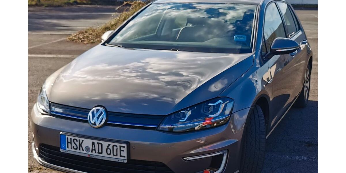 VW Golf 47.800 km 11.750 &euro; Arnsberg 59823