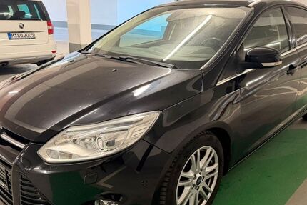 Ford Focus 170.400 km 5.990 &euro; München 81825