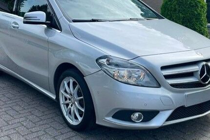 Mercedes-Benz B 180 84.923 km 7.800 &euro; Bergen op Zoom 4625A