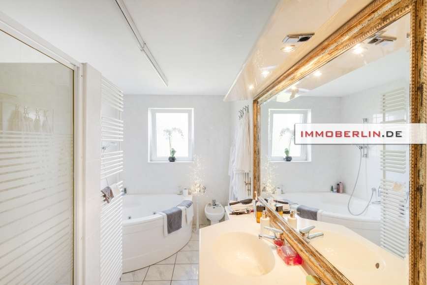 Haus zum Kaufen in Jüterbog 580.000 € 250 m² 11 zimmer