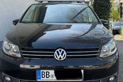 VW Touran 201.000 km 6.190 &euro; Renningen 71272