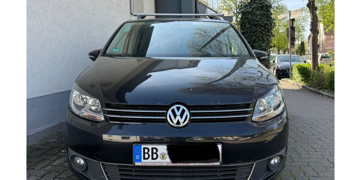 VW Touran 201.000 km 6.490 &euro; Renningen 71272