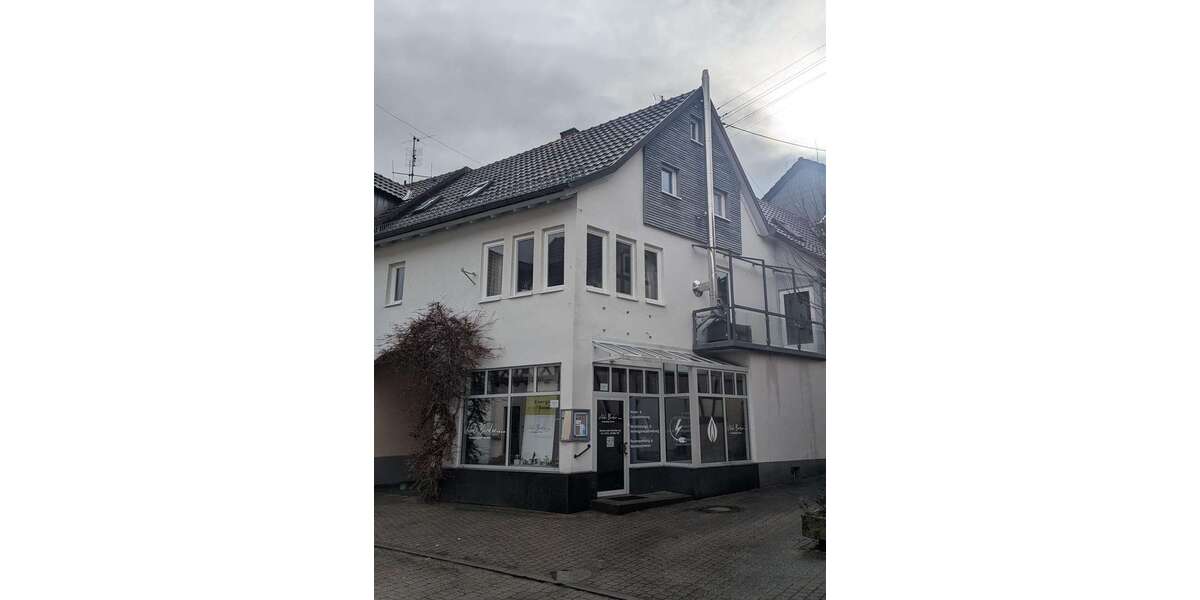 Einfamilienhaus Baden-Württemberg - Külsheim Külsheim - 6.5 Zimmer, 200 m&sup2;, 1.400&euro; | Angebot:25373576