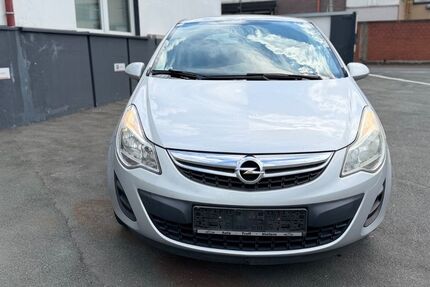 Opel Corsa 176.875 km 1.400 &euro; Offenbach 63075