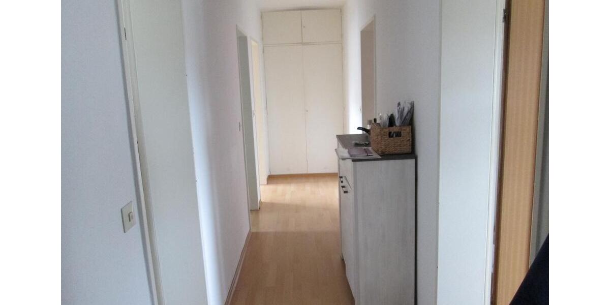 Etagenwohnung Andernach - 3 Zimmer, 75 m&sup2;, 585&euro; | Angebot:26689082