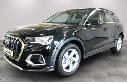 Audi Q3 4.500 km 43.950 &euro; Borna 04552
