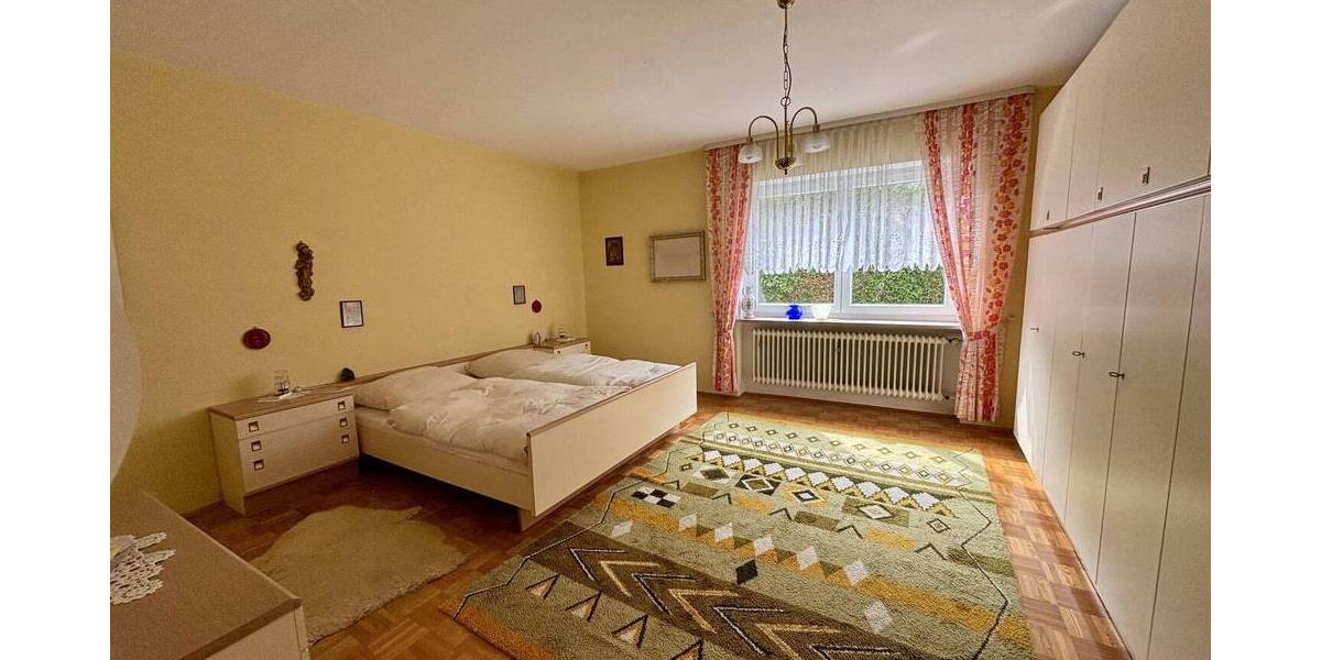 Mehrfamilienhaus, Wohnhaus Pfreimd - 7 Zimmer, 200 m&sup2;, 398.000&euro; | Angebot:25731600