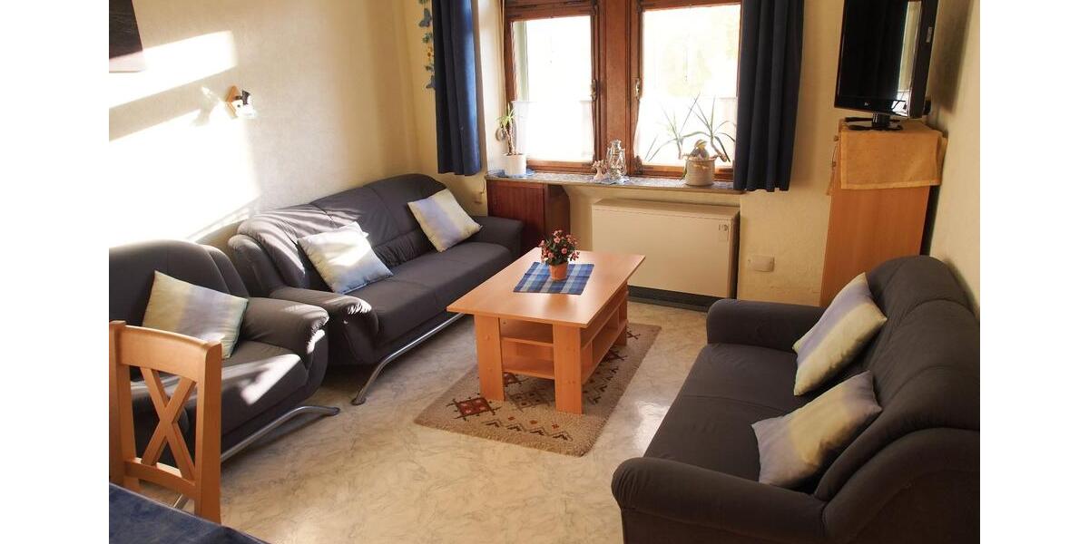 Reihenhaus Zell (Mosel) - 4 Zimmer, 67 m&sup2;, 99.000&euro; | Angebot:26826224
