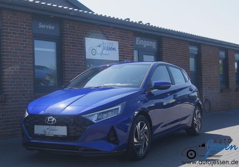 i20